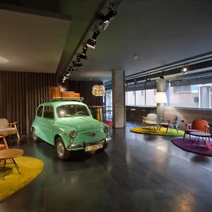 Sixties Ramblas מלון
